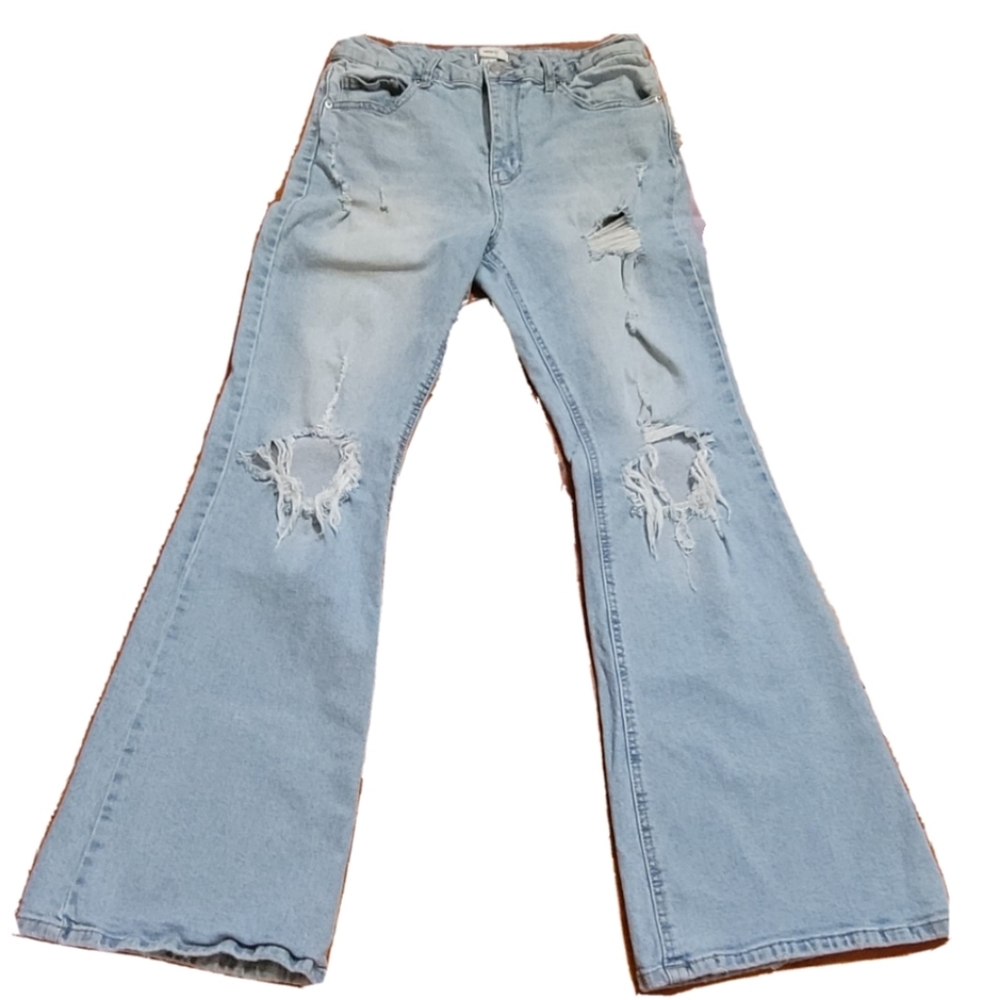 Forever 21 Distressed Jeans